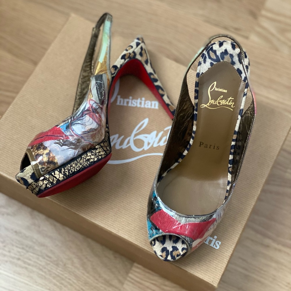 🔥 Christian Louboutin Winter Trash Heels